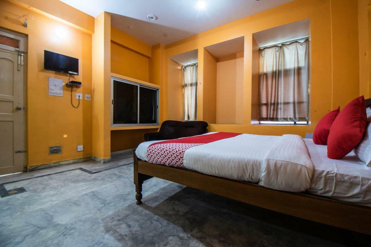 Oyo 29792 Piyush Hajipur Hotel Exterior foto
